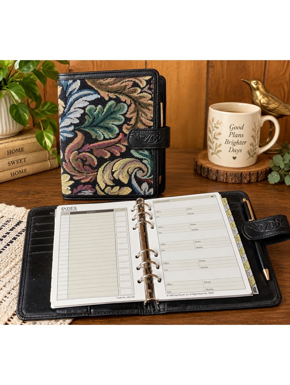 Vintage Day Runner Planner Organizer Floral Tapestry Black Faux Leather 6x8